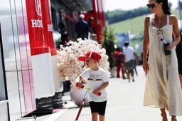 Kimi Raikkonen gaat zijn zoon laten karten: ''Wie weet vindt hij het geweldig''