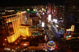 Tot 100x je inzet als Verstappen snelste ronde rijdt tijdens GP Las Vegas