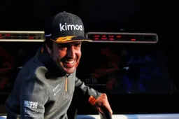 Alonso hints at F1 return but is focused on Indy 500