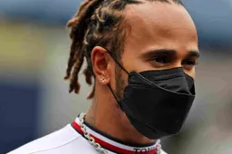 BREAKING: Lewis Hamilton will stay with Mercedes for another two years!