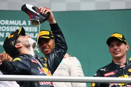 Diep in de buidel tasten voor je eigen 'shoey' van Ricciardo