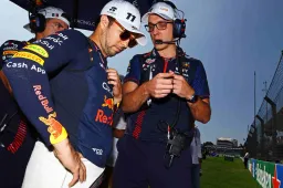 "Perez ha giocato d'azzardo" alla prima curva in Messico