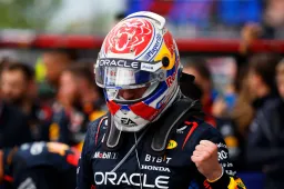 Verstappen elogia la leggenda della Formula Uno: "Molto rispetto per lui".