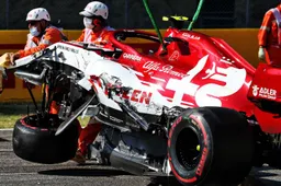 Giovinazzi seems to blame Magnussen after the Mugello crash
