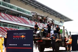 Lunchupdate tweede testdag Spanje: RB15 valt stil, ook rode vlag door Mercedes