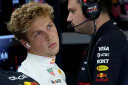 Montoya geeft Red Bull de schuld van chaotische situatie naast Verstappen
