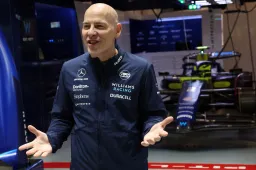 Villeneuve se encuentra en un aprieto: "¿Quién te ha encerrado?"