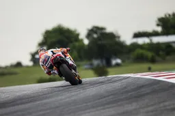 Topsnelheid MotoGP vele malen hoger dan Formule 1
