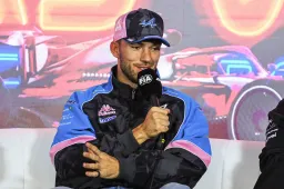 Internet reage à possível dupla Sainz-Gasly: "Guerra franco-espanhola"