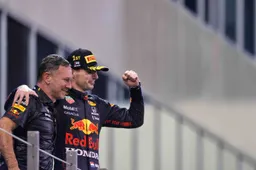 Horner hint al op langer verblijf Verstappen, wil met niemand anders werken