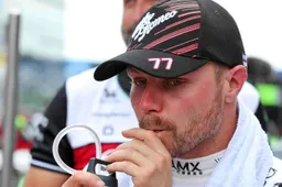 Photo | Bottas literally bares his butt for charity after Miami GP