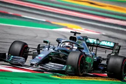 Samenvatting VT2 Spanje: Mercedes heerst, Red Bull op aanzienlijke achterstand