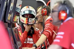 Vettel over crash in Singapore: ''Dat hoort nou eenmaal bij racen''