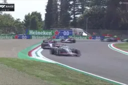 Verstappen wordt belaagd maar behoudt leiding bij start GP Imola