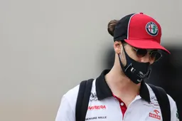 Giovinazzi enthousiast na onthulling: 'Mooiste livery in mijn tijd bij Alfa Romeo'