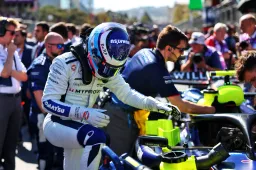 ¡Piastri gana, Pérez y Sainz chocan, Verstappen mitiga daños y Colapinto puntúa en GP de Azerbaiyán!