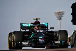 Young Driver Test: Alonso fastest ahead of De Vries