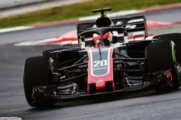 Magnussen wary of midfield threat to Haas