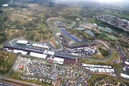 Alarmfase 1 in Zandvoort: Code geel tijdens openingsdag Dutch GP