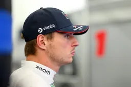 Verstappen is het niet eens met beslissing wedstrijdleiding: 'Waarom?'