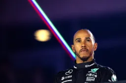 WATCH: Hamilton involved in astronaut training in a fighter jet