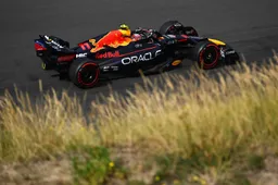 Dramatisch begin van Nederlandse GP voor Verstappen, Russell op P1 in VT1