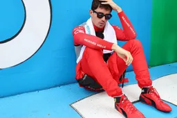 Leclerc y Gasly tienen una semana libre y se empapan de la cultura inglesa