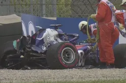GIGA-CRASH voor Brendon Hartley tijdens VT3 in Spanje!