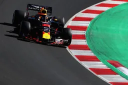Samenvatting testdag 5: Verstappen maakt flink wat kilometers en pakt derde tijd!