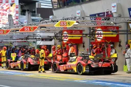 How many British drivers are racing at the 24 Hours of Le Mans?