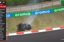 Brand op het circuit zorgt voor een rode vlag tijdens training in China