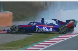 Albon opent dag 2 van F1-wintertest met rode vlag