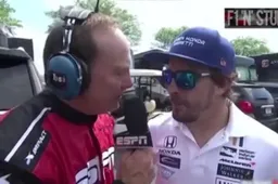 Video: Eerste reactie van Alonso na ploffende Indy 500 motor