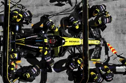 Renault will pay Alonso a million euros' salary for two years of Formula 1.