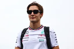 Russell: "La Ferrari non è ancora in lotta per il campionato".