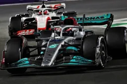 Russell op grote achterstand: "Nog steeds seconde achter op Red Bull"