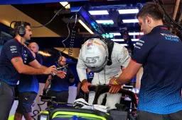 Carlos Sainz meldet sich bei Williams für den "ersten Tag" an