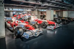 BREAKING: Haas F1 schließt sich mit Toyota Gazoo zusammen und unterzeichnet einen Mehrjahresvertrag