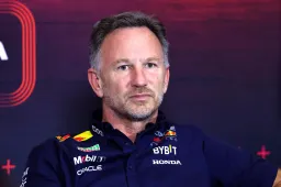 Horner da su brazo a torcer a Pérez con la explicación del cambio de chasis