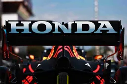Tech: Is this how the Red Bull flexible rear-wing works?