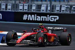 Sainz, molesto con la bandera roja "Creo que todos teníamos mucho tiempo por delante"