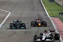 Verstappen falls into Hamilton's trap: 'You still have some things to learn'