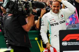 Jolyon Palmer: Hamilton's British GP win gives Bottas "a major blow"