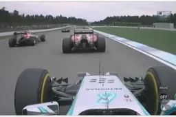 Zinderende compilatie van dubbele inhaalacties in F1