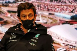 Wolff wil niet gokken met motor Hamilton: 'Mogelijk gridstraf in Turkije'