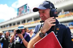 Dit is het boek van Adrian Newey - How to Build a Car
