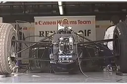 De verboden racewagens: van downforce door ventilatoren tot actieve ophanging