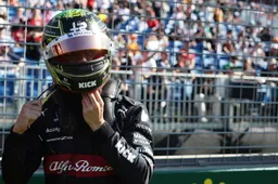 Zhou Guanyu learned from Alonso as a child: 'He was my idol'