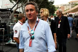 Formule E-CEO over F1: 'Zes races, zes Mercedes zeges. Niet in mijn sport'