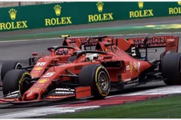 KIJKEN Erop of eronder met SF90 voor Ferrari